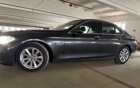 BMW 5 серия, 2014 год, 2 050 000 рублей, 10 фотография