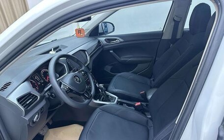 Volkswagen T-Cross I, 2021 год, 1 500 000 рублей, 7 фотография