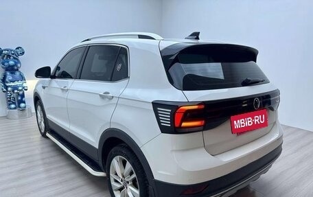 Volkswagen T-Cross I, 2021 год, 1 500 000 рублей, 6 фотография