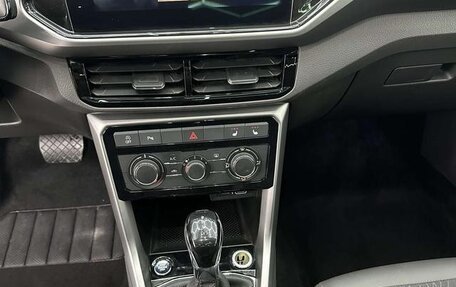 Volkswagen T-Cross I, 2021 год, 1 500 000 рублей, 11 фотография