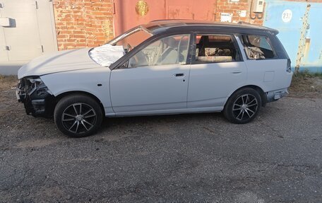 Nissan Wingroad III, 2001 год, 500 000 рублей, 13 фотография