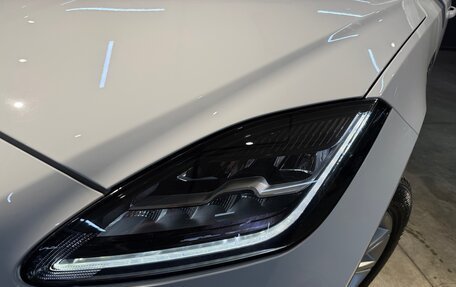 Jaguar E-Pace, 2018 год, 2 599 999 рублей, 7 фотография