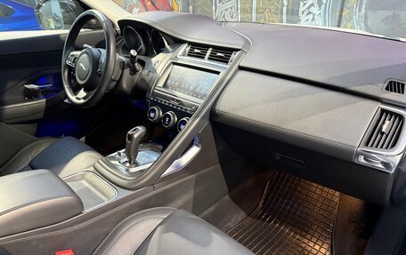 Jaguar E-Pace, 2018 год, 2 599 999 рублей, 10 фотография