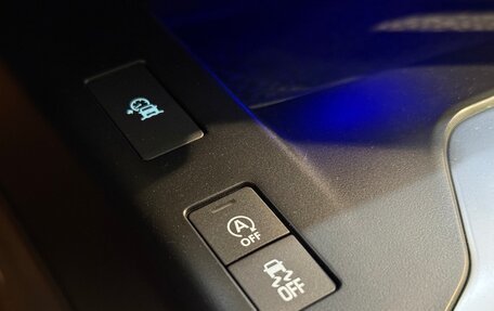 Jaguar E-Pace, 2018 год, 2 599 999 рублей, 21 фотография