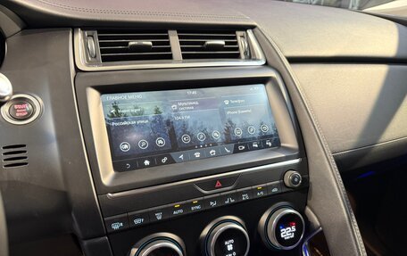 Jaguar E-Pace, 2018 год, 2 599 999 рублей, 17 фотография