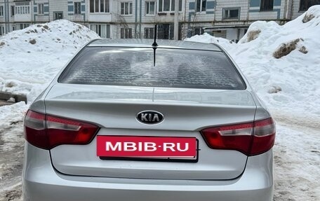 KIA Rio III рестайлинг, 2014 год, 730 000 рублей, 3 фотография