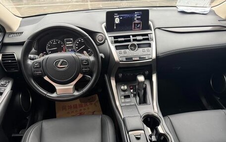 Lexus NX I, 2021 год, 3 828 000 рублей, 6 фотография