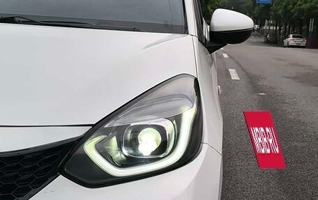 Honda Fit, 2021 год, 1 150 000 рублей, 8 фотография