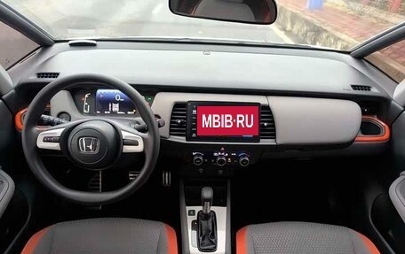 Honda Fit, 2021 год, 1 150 000 рублей, 12 фотография