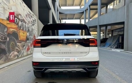 Volkswagen T-Cross I, 2021 год, 1 560 000 рублей, 5 фотография