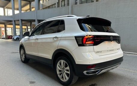 Volkswagen T-Cross I, 2021 год, 1 560 000 рублей, 6 фотография