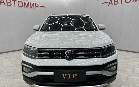 Volkswagen T-Cross I, 2023 год, 1 583 000 рублей, 2 фотография