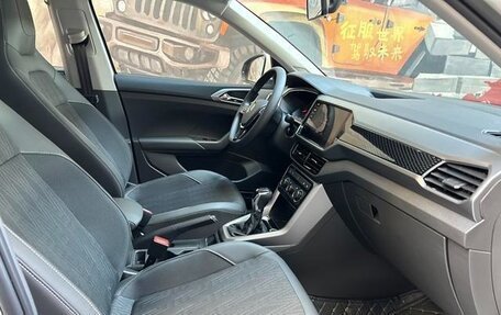 Volkswagen T-Cross I, 2021 год, 1 560 000 рублей, 9 фотография