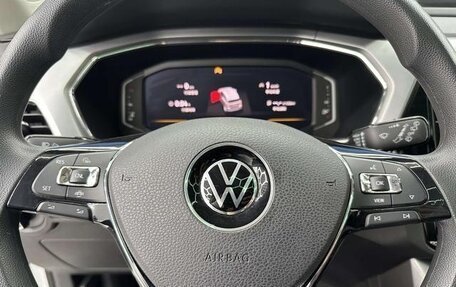 Volkswagen T-Cross I, 2023 год, 1 583 000 рублей, 10 фотография