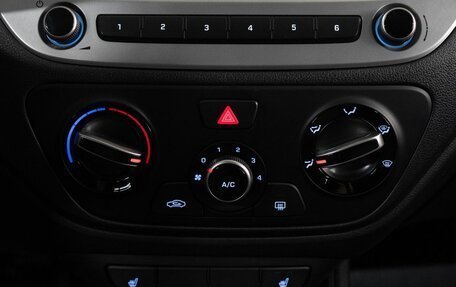 Hyundai Solaris II рестайлинг, 2019 год, 1 689 000 рублей, 23 фотография