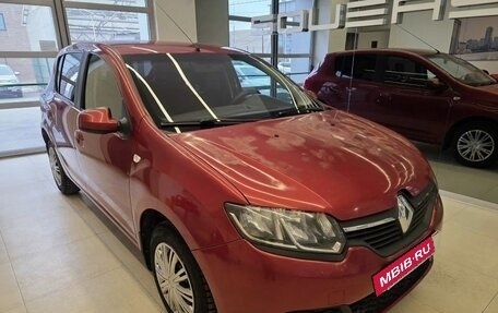 Renault Sandero II рестайлинг, 2014 год, 552 000 рублей, 3 фотография