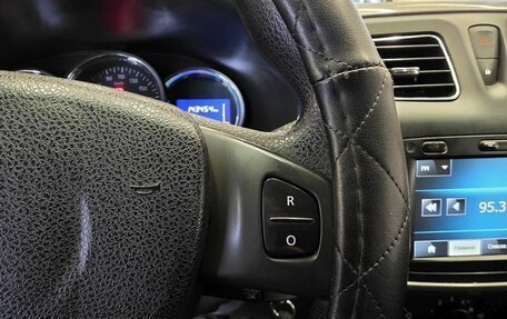 Renault Sandero II рестайлинг, 2014 год, 552 000 рублей, 17 фотография