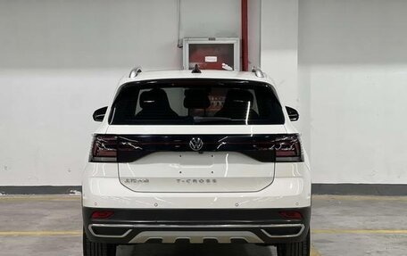 Volkswagen T-Cross I, 2021 год, 1 500 000 рублей, 5 фотография