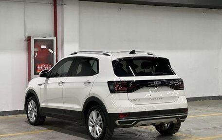 Volkswagen T-Cross I, 2021 год, 1 500 000 рублей, 4 фотография