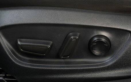 Toyota Camry, 2018 год, 2 599 000 рублей, 15 фотография