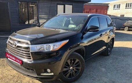 Toyota Highlander III, 2014 год, 2 935 000 рублей, 2 фотография