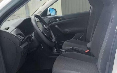 Volkswagen T-Cross I, 2023 год, 1 457 000 рублей, 9 фотография