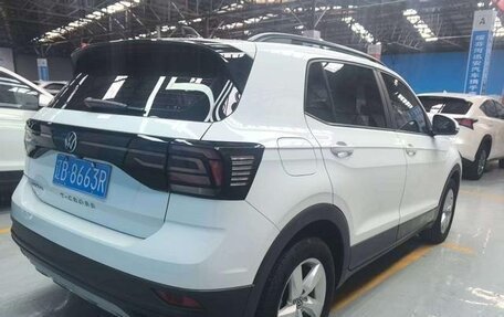 Volkswagen T-Cross I, 2023 год, 1 457 000 рублей, 6 фотография