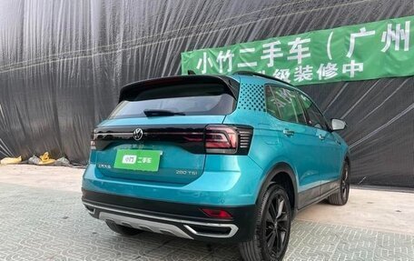 Volkswagen T-Cross I, 2022 год, 1 842 000 рублей, 6 фотография