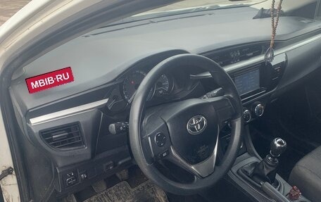 Toyota Corolla, 2014 год, 1 250 000 рублей, 6 фотография