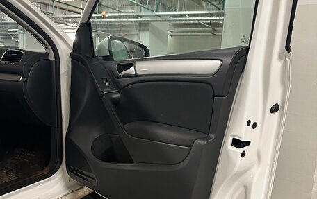 Volkswagen Golf VI, 2012 год, 1 275 000 рублей, 21 фотография