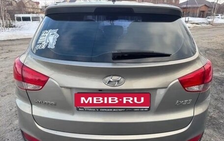 Hyundai ix35 I рестайлинг, 2010 год, 1 100 000 рублей, 5 фотография