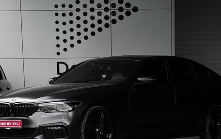 BMW 5 серия, 2019 год, 4 500 000 рублей, 3 фотография