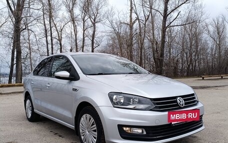 Volkswagen Polo VI (EU Market), 2017 год, 1 400 000 рублей, 2 фотография