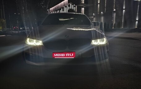 BMW 5 серия, 2017 год, 3 400 000 рублей, 2 фотография