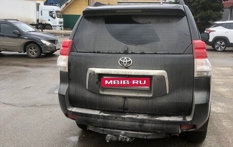 Toyota Land Cruiser Prado 150 рестайлинг 2, 2010 год, 2 250 000 рублей, 2 фотография