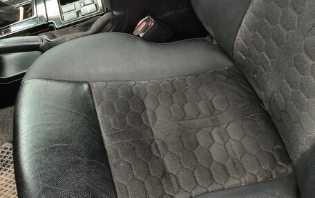 Toyota Land Cruiser Prado 150 рестайлинг 2, 2010 год, 2 250 000 рублей, 5 фотография