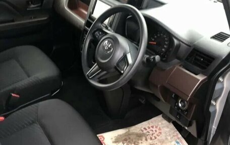 Toyota Roomy I, 2019 год, 1 050 000 рублей, 4 фотография