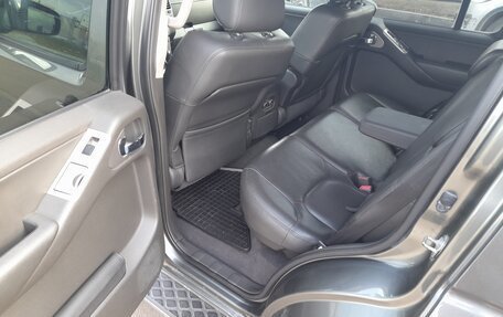 Nissan Pathfinder, 2006 год, 1 100 000 рублей, 11 фотография