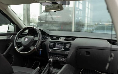 Skoda Octavia, 2015 год, 930 000 рублей, 10 фотография