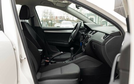 Skoda Octavia, 2015 год, 930 000 рублей, 19 фотография