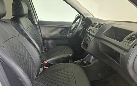 Skoda Fabia II, 2014 год, 390 000 рублей, 13 фотография