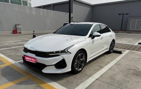 KIA K5, 2023 год, 2 300 000 рублей, 1 фотография