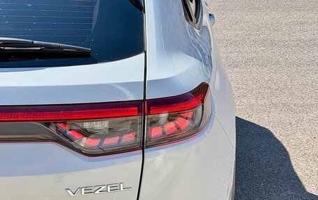 Honda Vezel, 2023 год, 2 147 505 рублей, 5 фотография