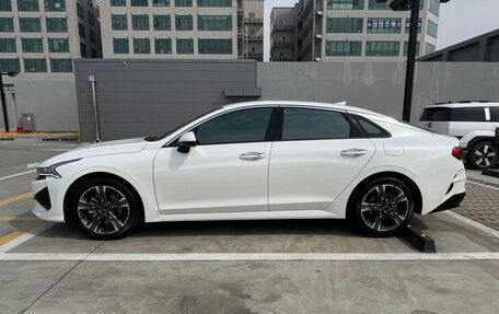 KIA K5, 2023 год, 2 300 000 рублей, 2 фотография