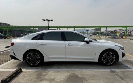 KIA K5, 2023 год, 2 300 000 рублей, 6 фотография