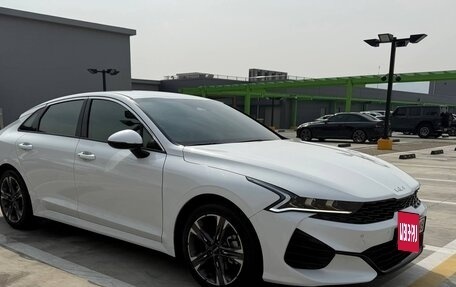 KIA K5, 2023 год, 2 300 000 рублей, 5 фотография