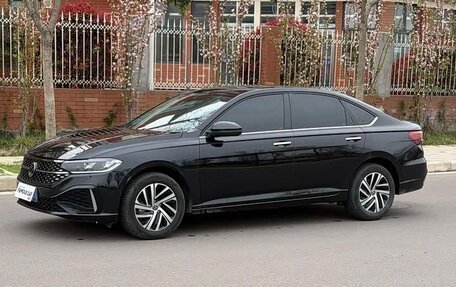 Volkswagen Lavida, 2023 год, 1 600 000 рублей, 3 фотография
