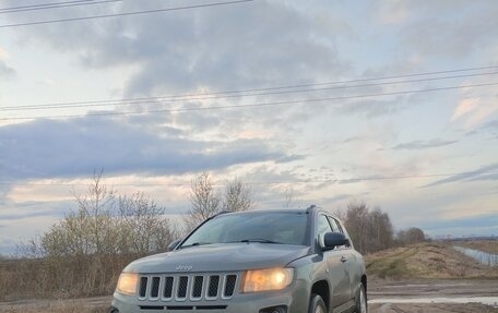 Jeep Compass I рестайлинг, 2012 год, 1 100 000 рублей, 1 фотография
