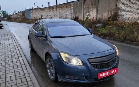 Opel Insignia II рестайлинг, 2010 год, 800 000 рублей, 1 фотография