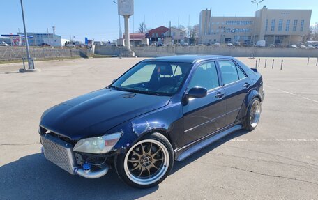 Lexus IS II рестайлинг 2, 1999 год, 1 180 000 рублей, 18 фотография